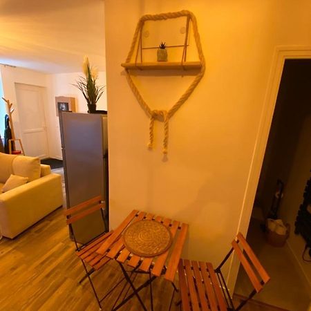 Super Appartement T2 Proche Gare Sens Exteriör bild